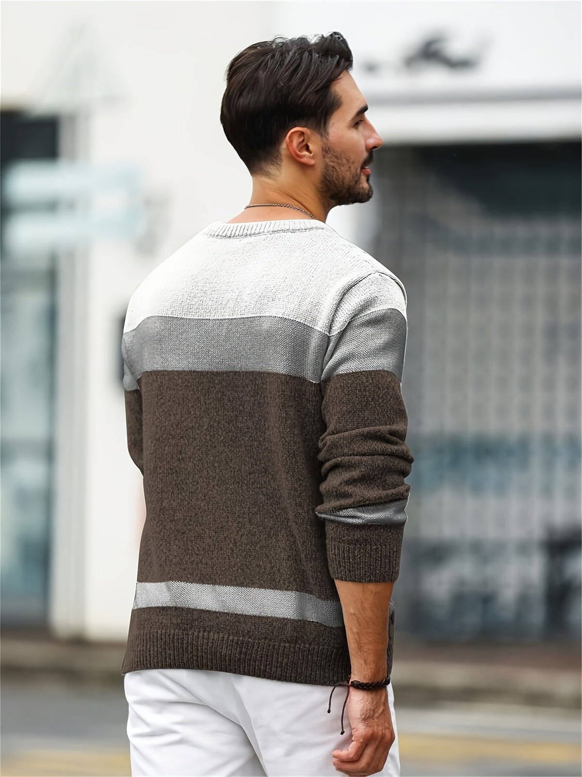 COLOR-BLOCK KNIT SWEATER FOR MEN