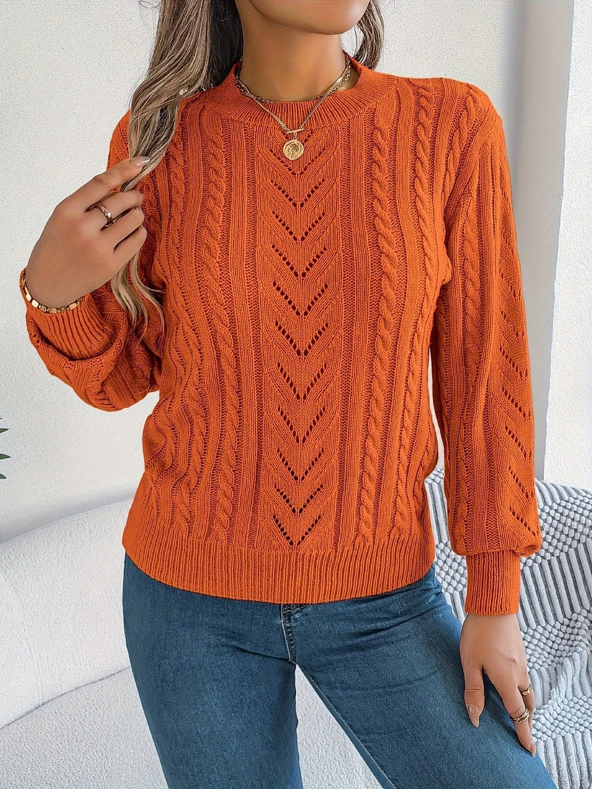 TEXTURED CABLE KNIT SWEATER FOR WOMEN