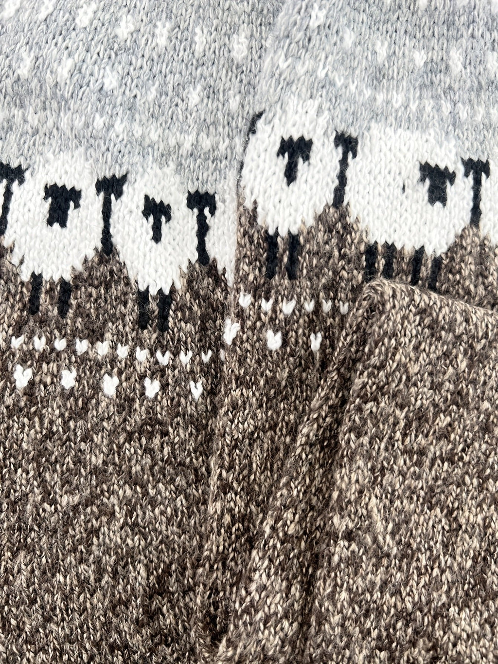 SHEEP JACQUARD KNIT SWEATER FOR WOMEN