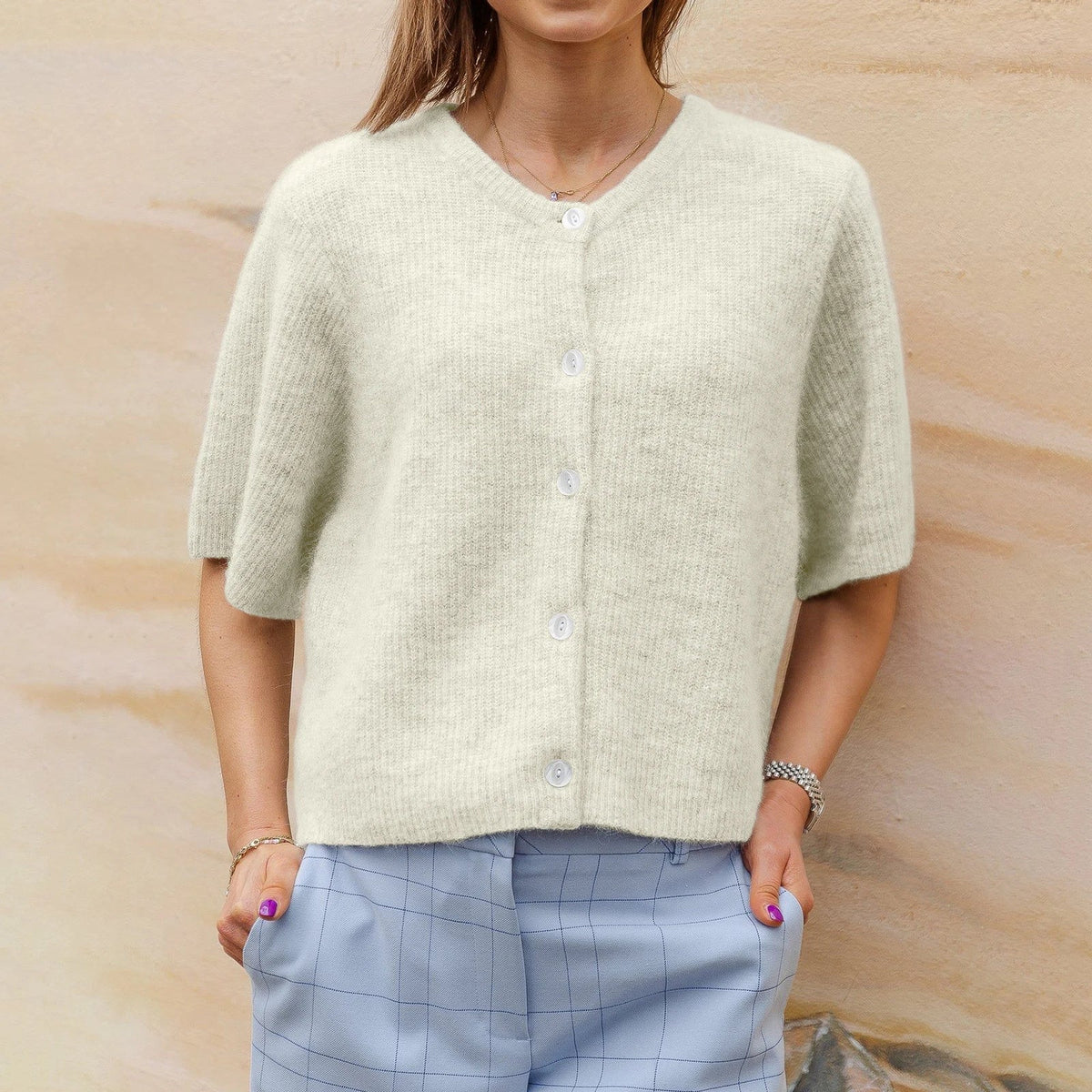 ROUND NECK KNIT VEST FOR WOMEN