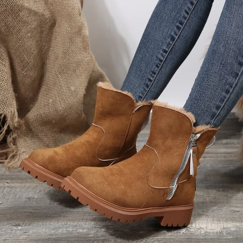 QUILTED CHELSEA BOOT FOR WOMEN