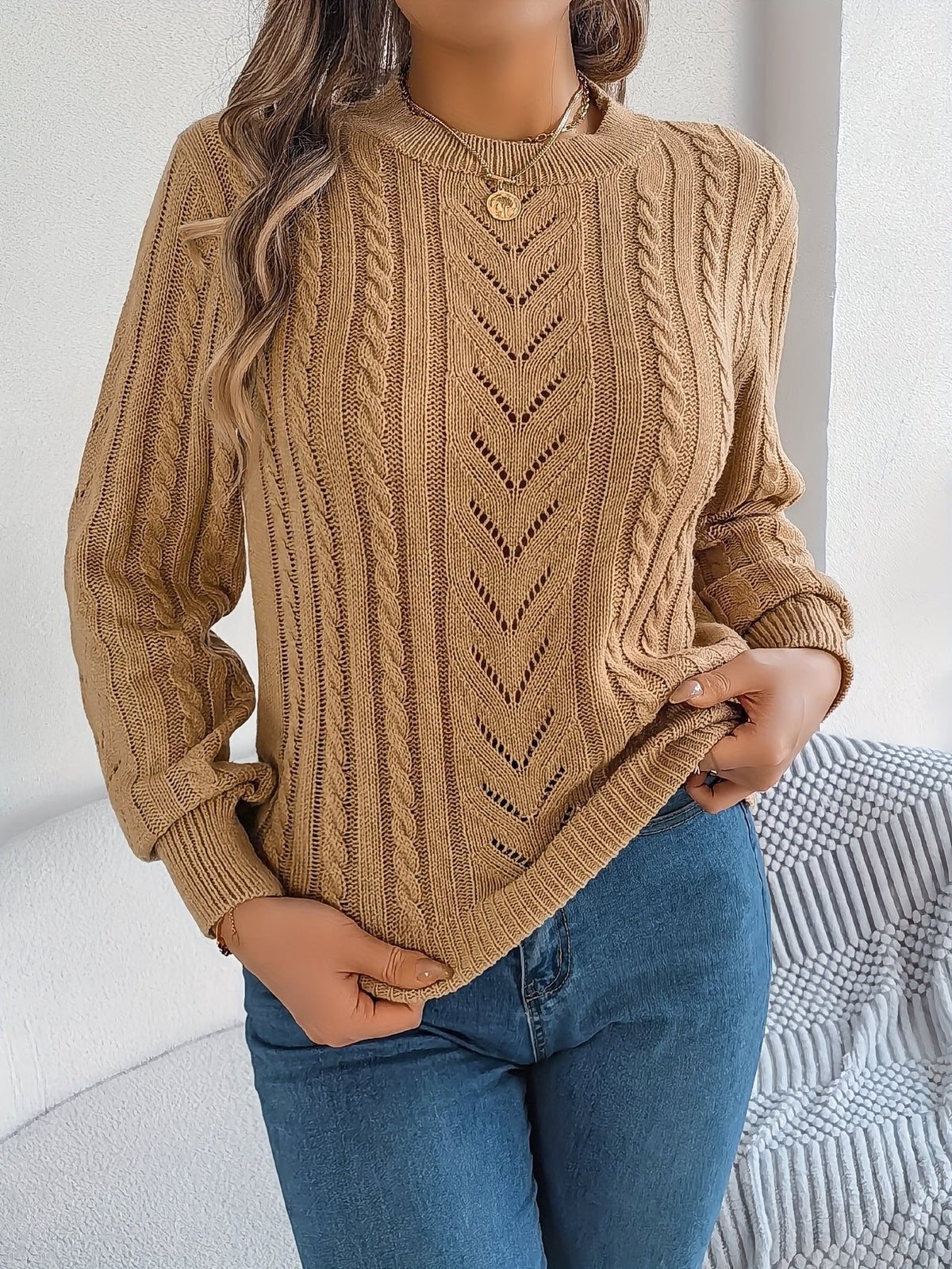 TEXTURED CABLE KNIT SWEATER FOR WOMEN