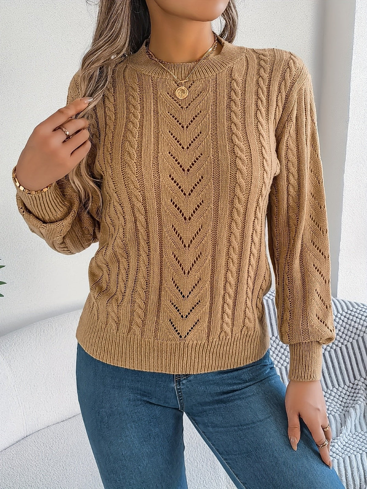 TEXTURED CABLE KNIT SWEATER FOR WOMEN