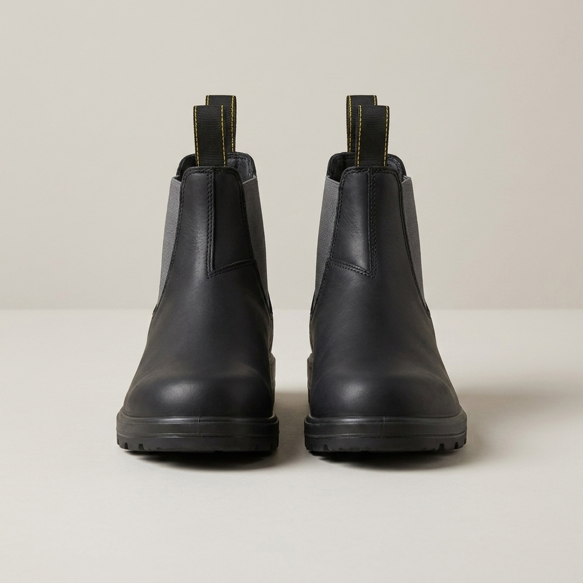PULL-TAB CHELSEA BOOT FOR WOMEN