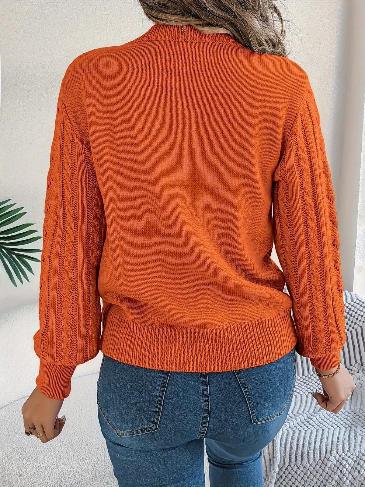TEXTURED CABLE KNIT SWEATER FOR WOMEN