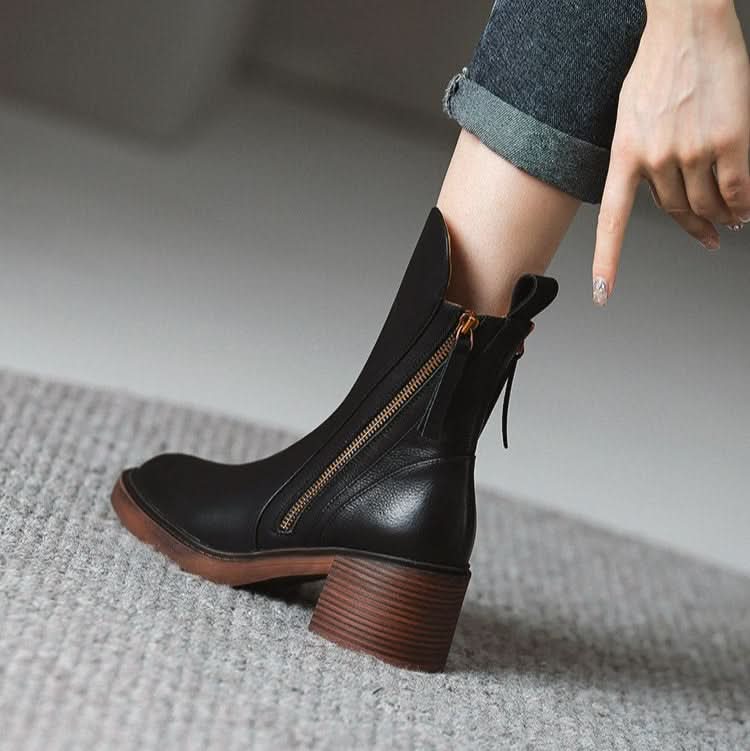 SIDE-ZIP LEATHER BOOT FOR WOMEN