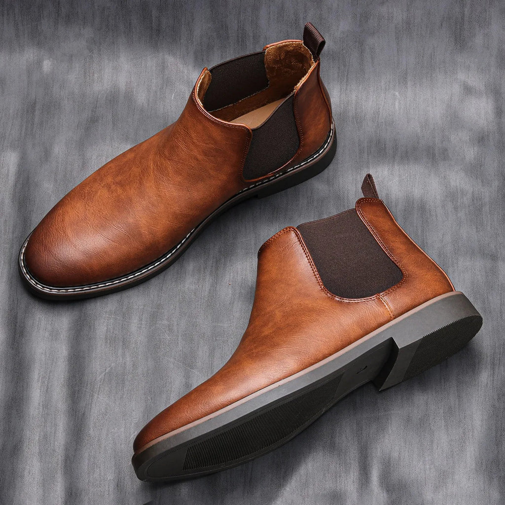 CLASSIC SLIP-ON CHELSEA BOOT FOR MEN