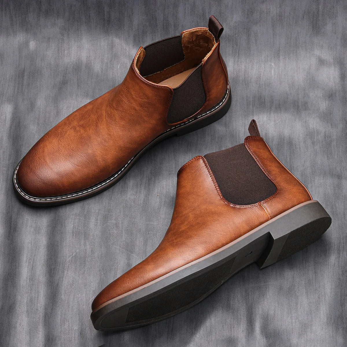 CLASSIC SLIP-ON CHELSEA BOOT FOR MEN