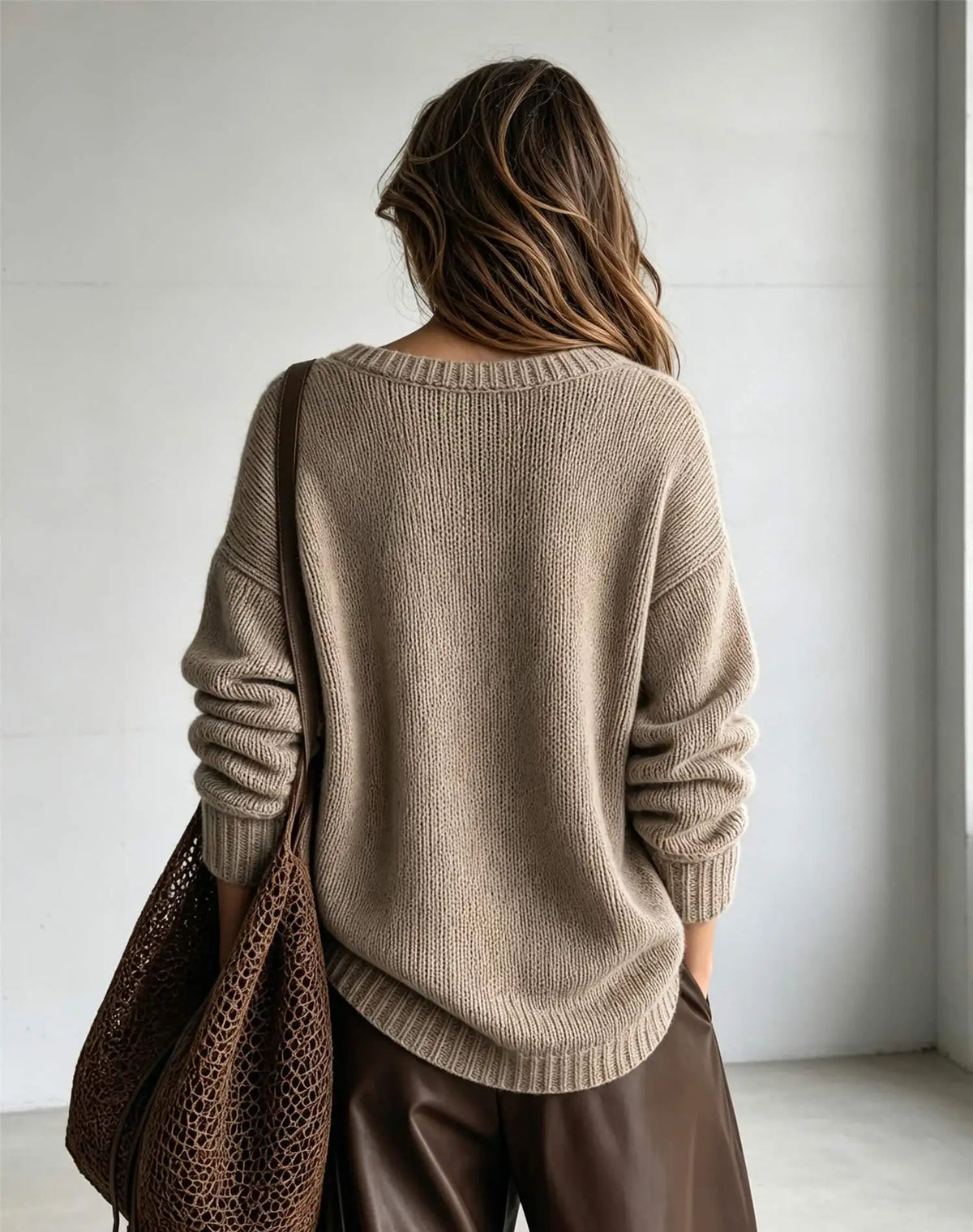 OVERSIZED V-NECK KNIT SWEATER FOR WOMEN