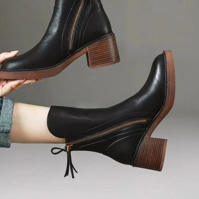 SIDE-ZIP LEATHER BOOT FOR WOMEN