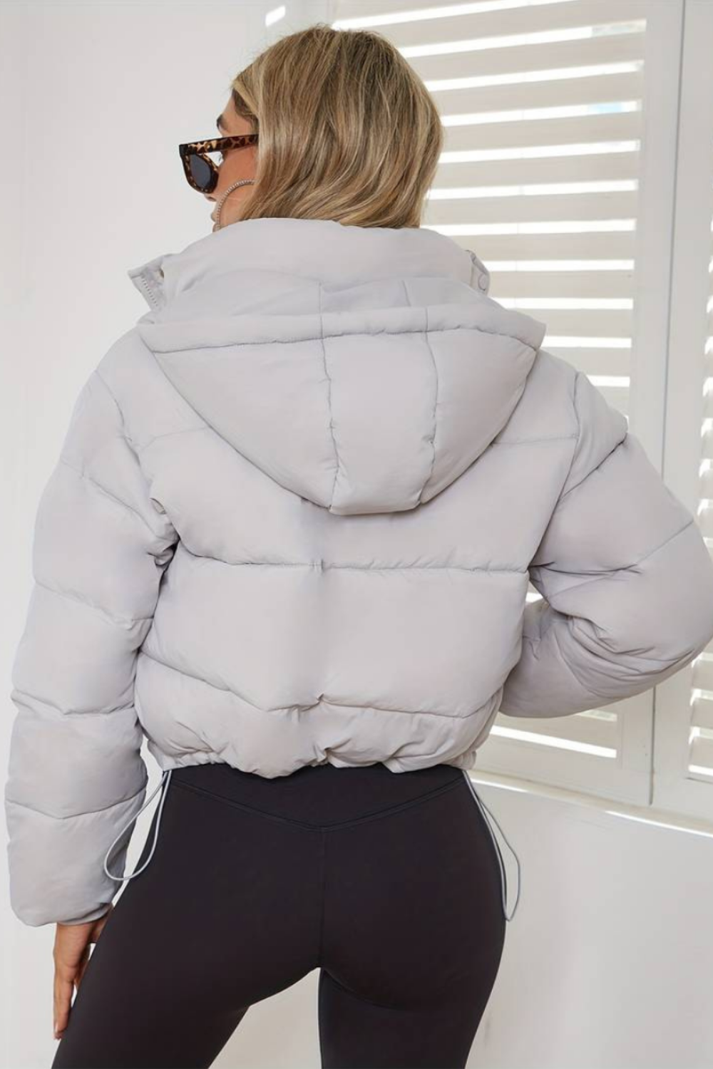 CROPPED HOODED PUFFER JACKET FOR WOMEN