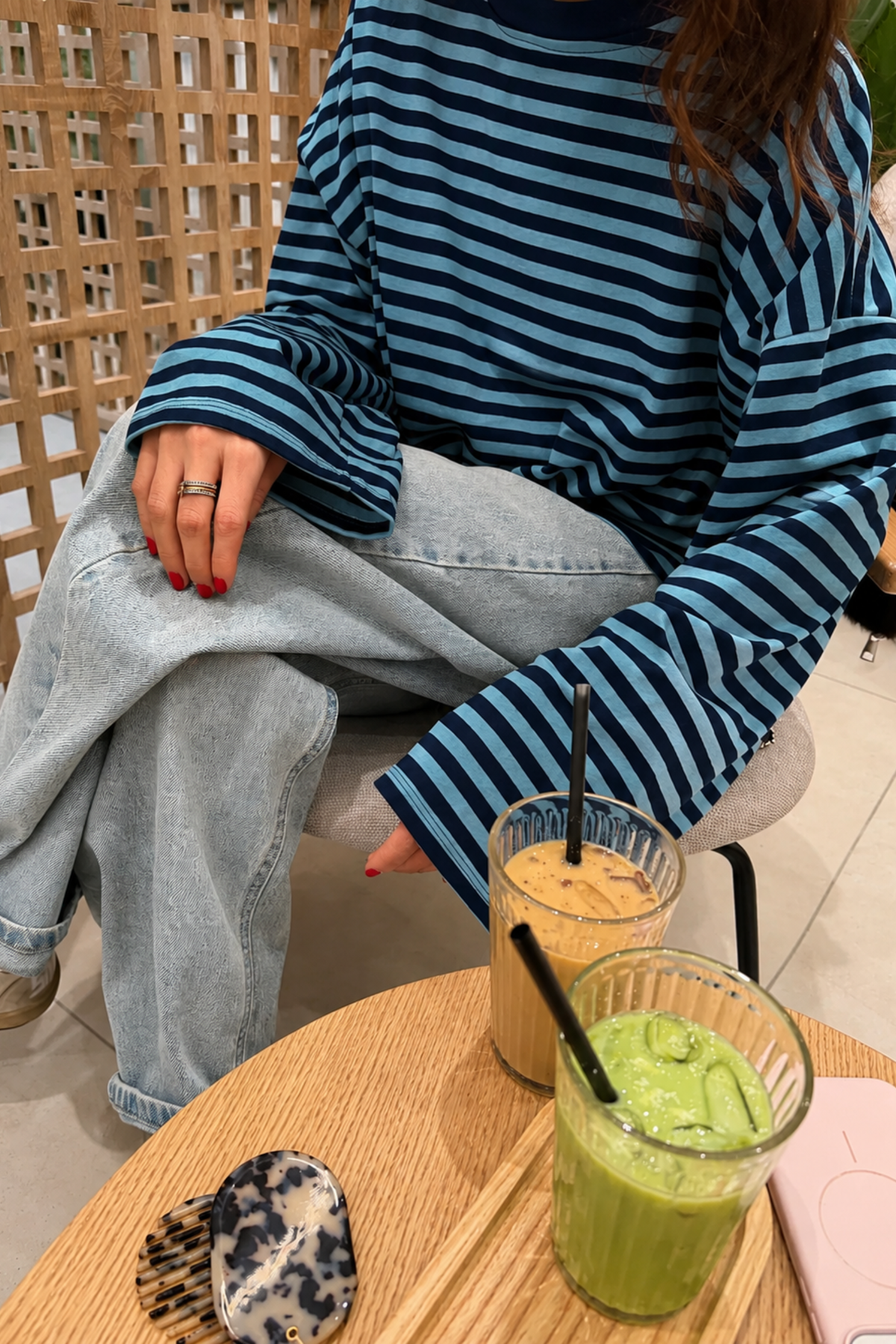 STRIPED OVERSIZED KNIT SWEATER FOR WOMEN