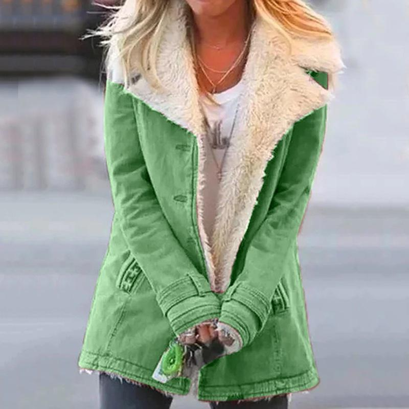 FUR-LINED WINTER COAT FOR WOMEN