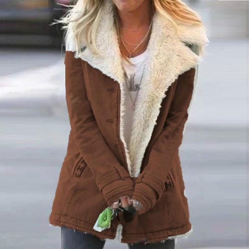 FUR-LINED WINTER COAT FOR WOMEN