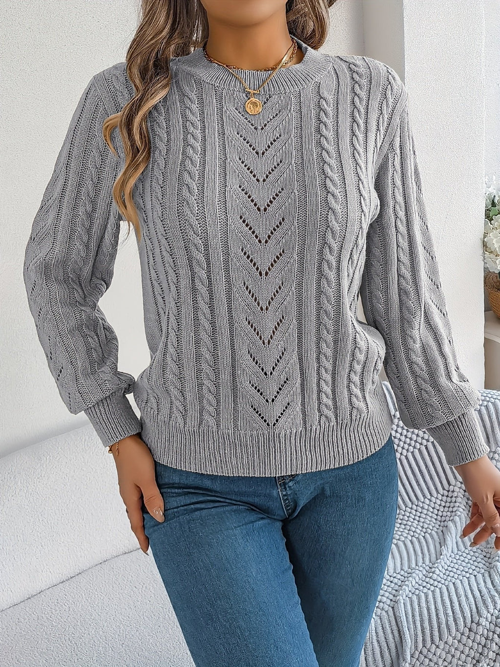 TEXTURED CABLE KNIT SWEATER FOR WOMEN