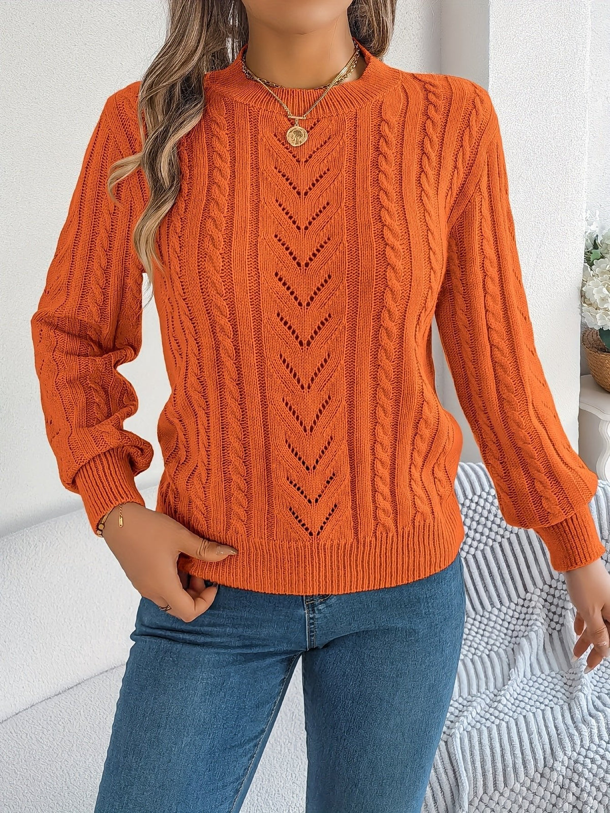 TEXTURED CABLE KNIT SWEATER FOR WOMEN