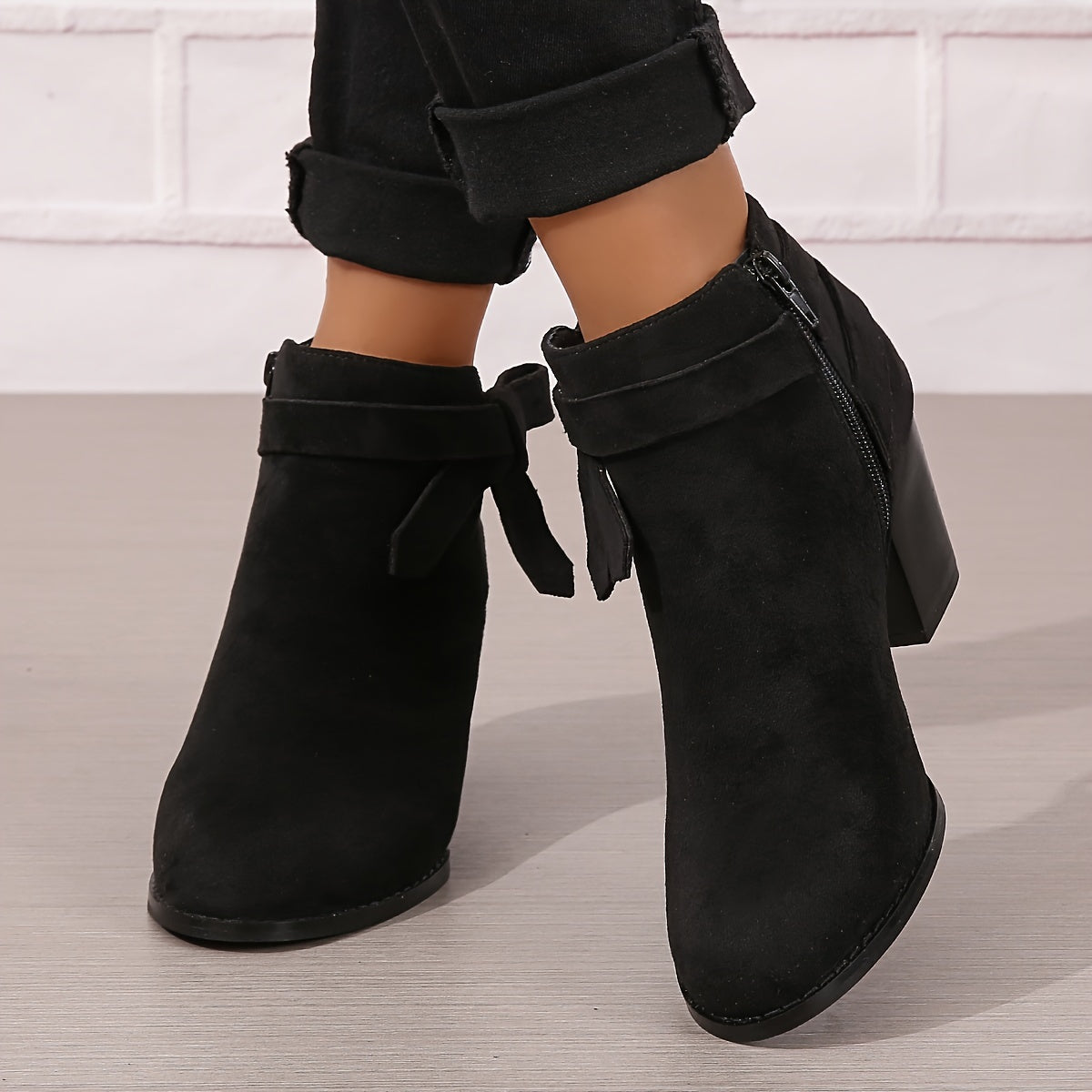 BLOCK HEEL CHELSEA BOOT FOR WOMEN