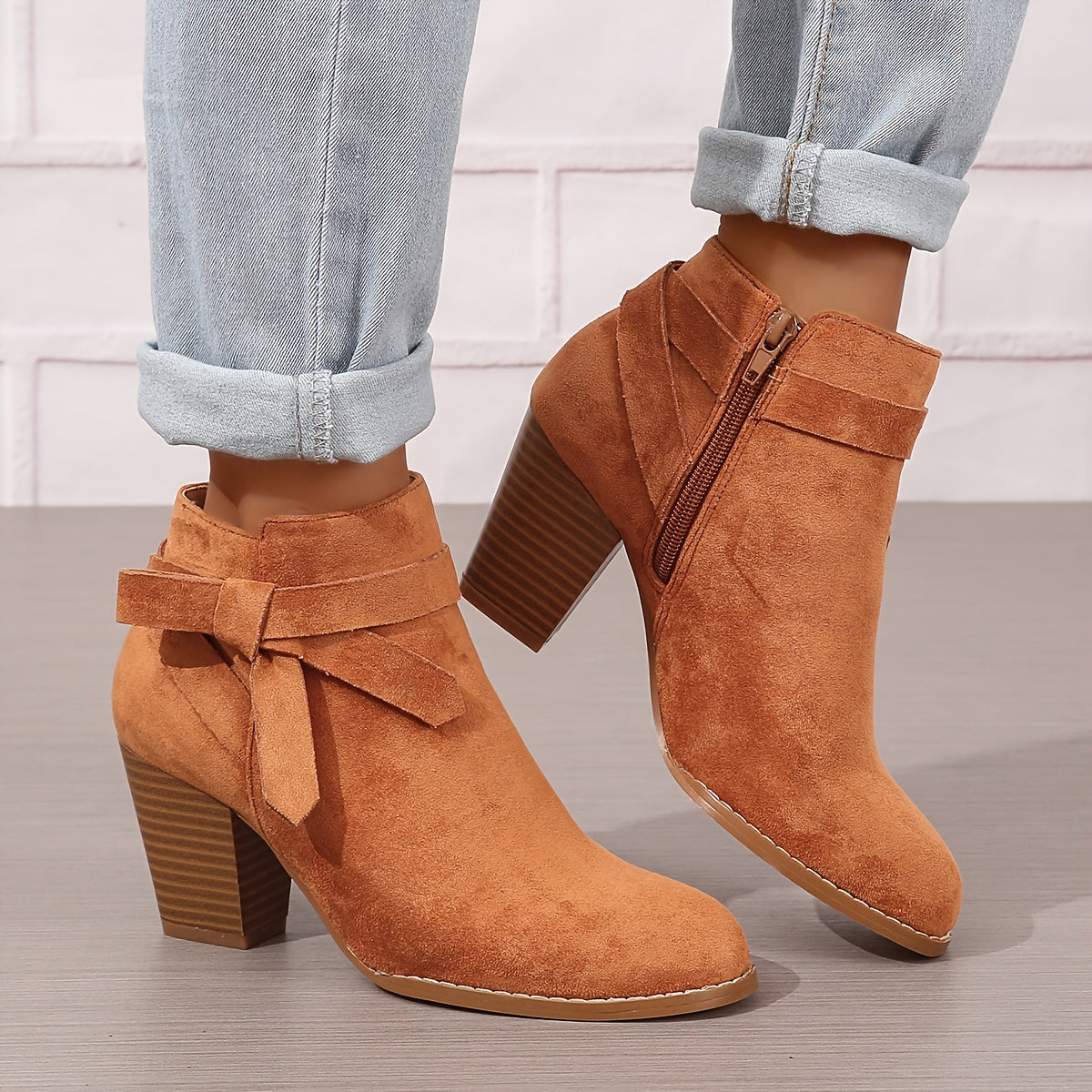 BLOCK HEEL CHELSEA BOOT FOR WOMEN