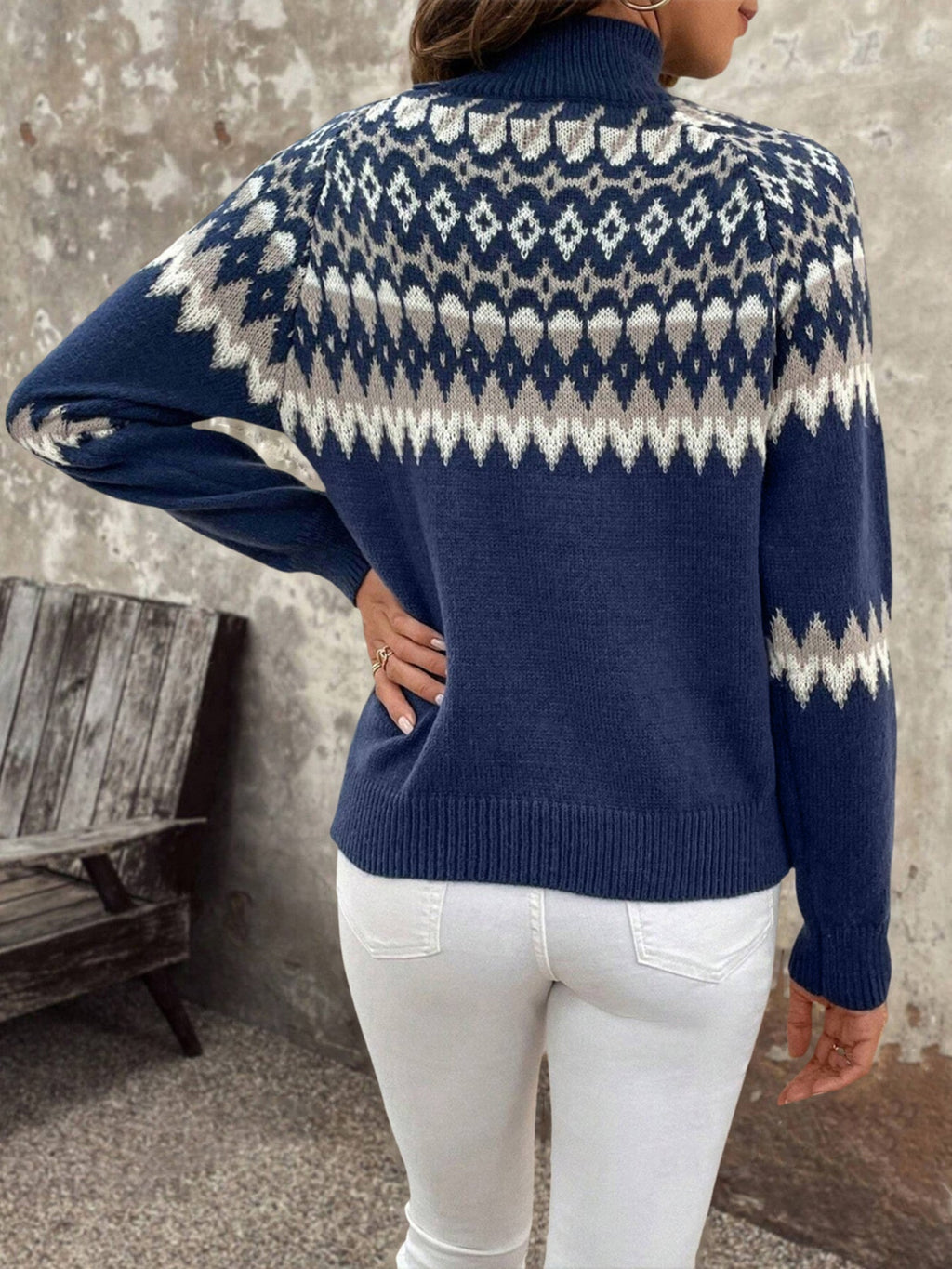FAIR ISLE KNIT SWEATER FOR WOMEN